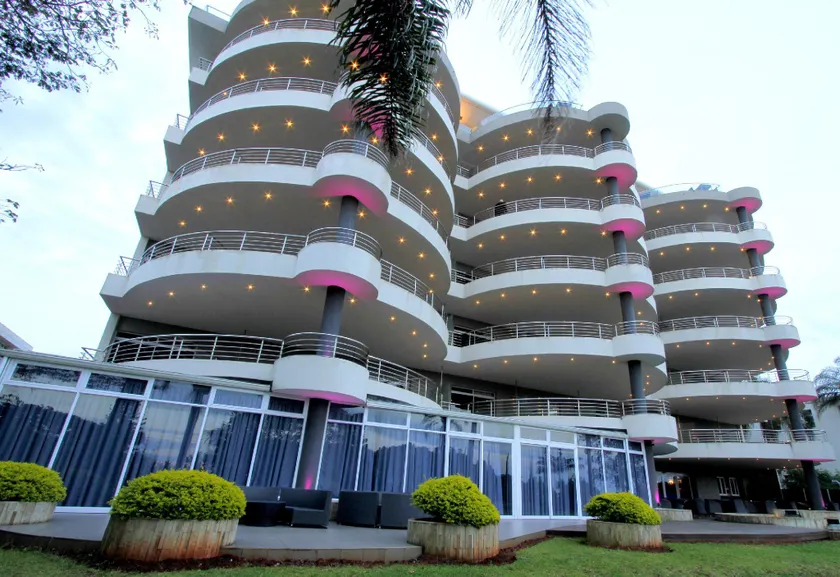 Coastlands Musgrave Hotel - Image 1