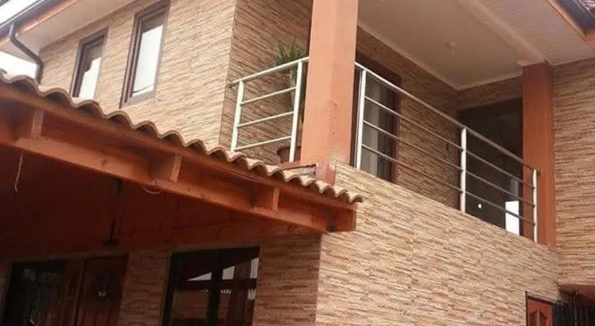 Casa Giovanna Equipada Estacionamiento Propio en Santiago - Image 1