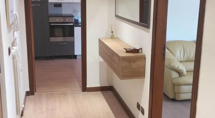 Appartamento in zona residenziale - Image 1