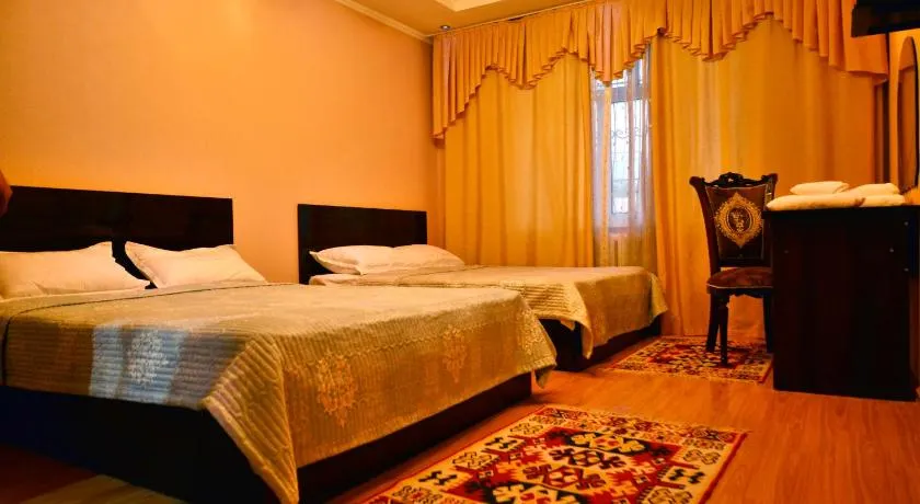 Astoria B&B - Image 1