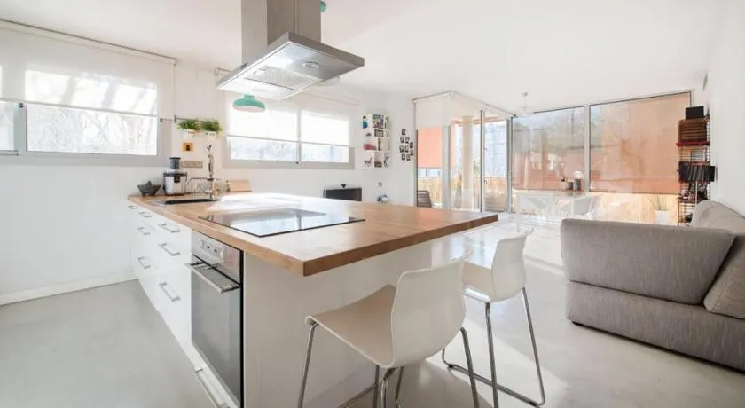 Magnificent apartment close to the beach - Image 1