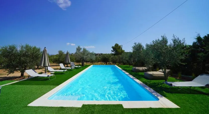 Olive Grove Rock Villa - Image 1
