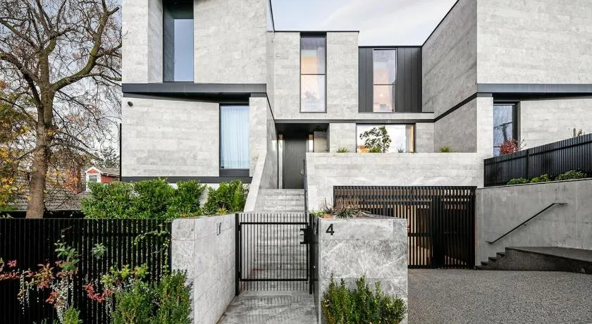 Casa Urbanista Luxury Architectural Home in Kew - Image 1