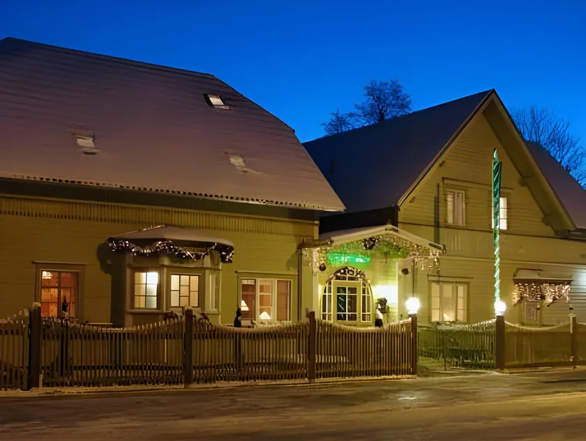 Villa Johanna Guesthouse - Image 1