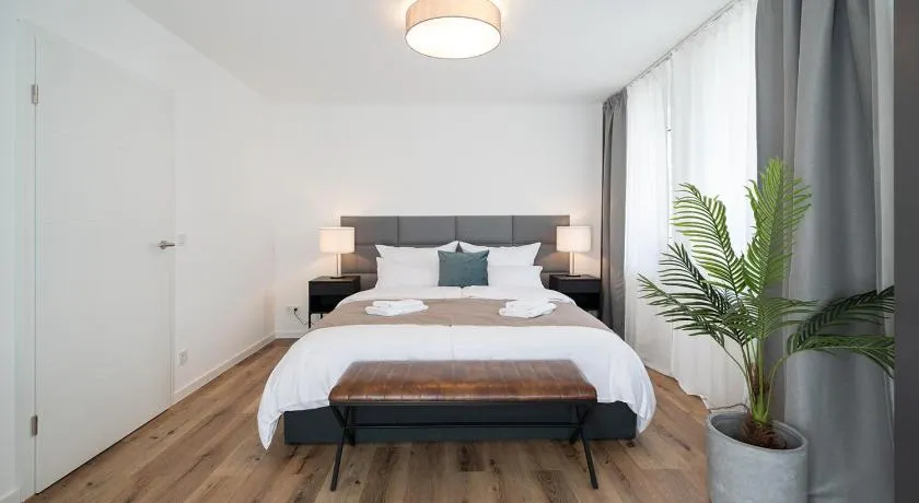 Neues 2 Schlafzimmer Apartment mit RooftopTerrace - Image 1