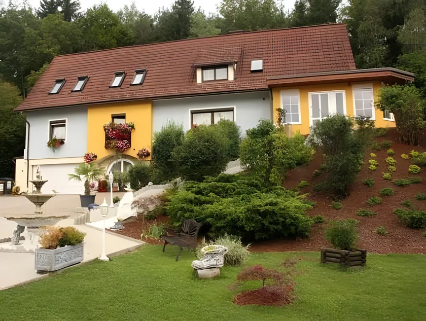 1a Hotel Steiner - Image 1