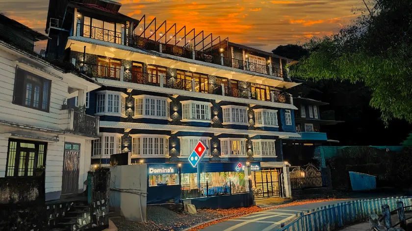 Mount Polaris Suites & Spa - Image 1