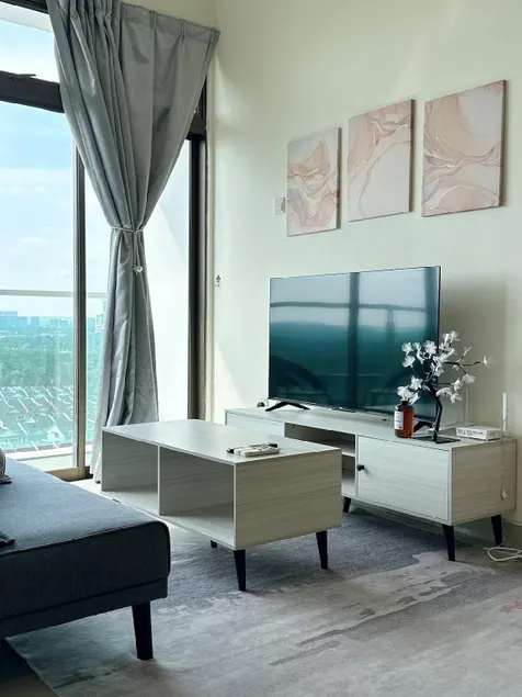 26# The Cloud Suite | Airy Grey Space | Near IKEA - Image 1