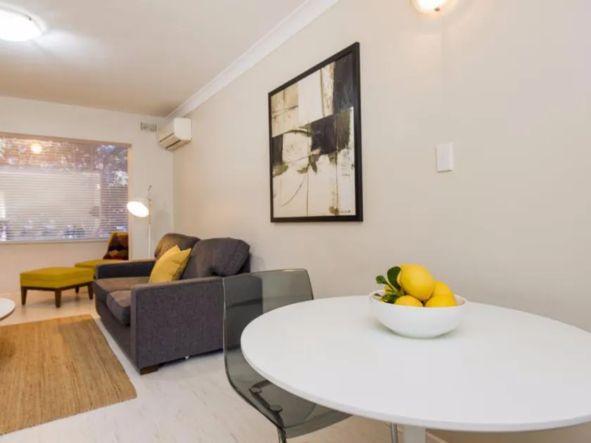 Townshend Rd - Image 1