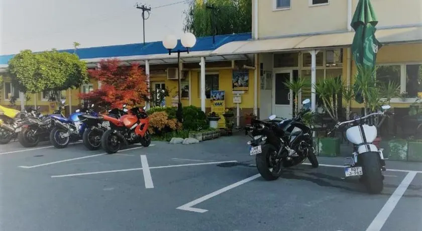 Moto klub Brod - Image 1