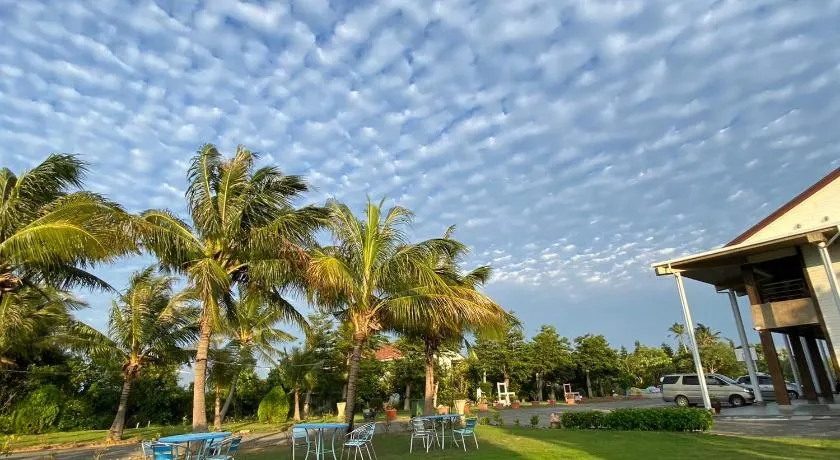 Coconutpalm Home - Image 1