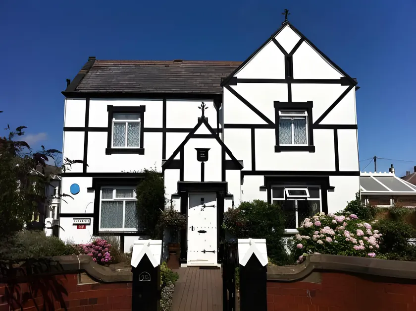 The Old Coach House - Image 1