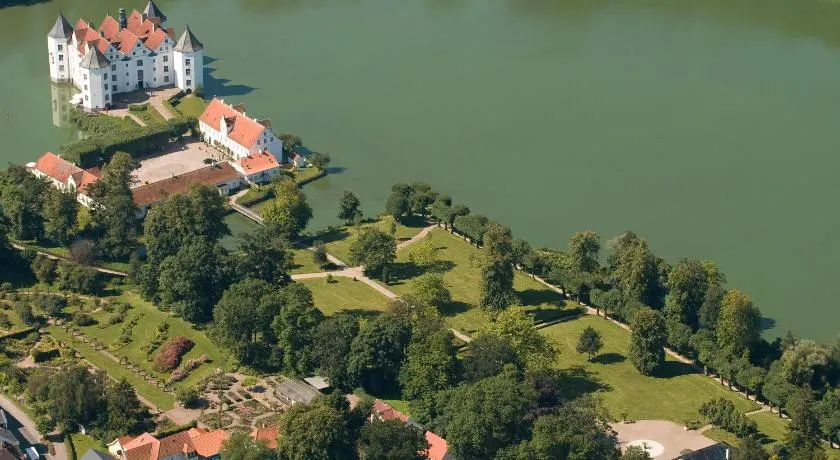 Schloss Glücksburg - Image 1