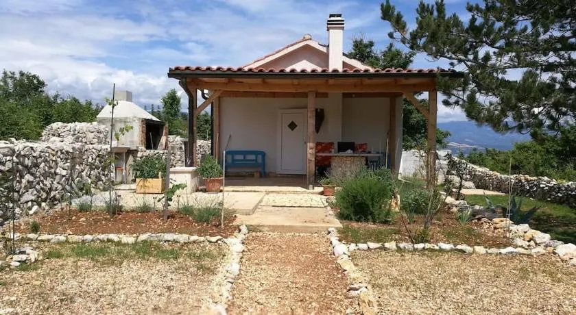 Rare find! Dogs Welcome Secluded Comfy House Krk - Image 1