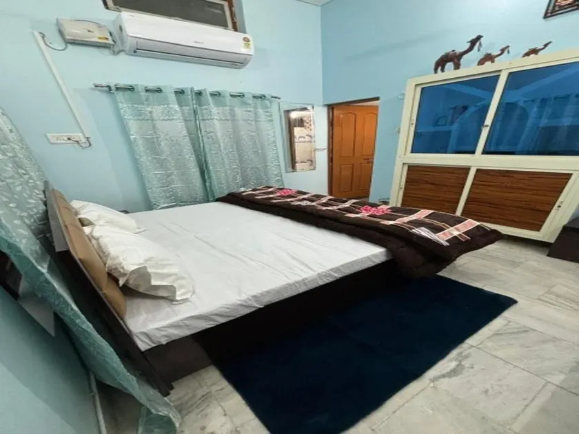 Ram Raj Guest House - Image 1