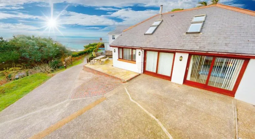 Woolacombe Combesgate Hideaway - Image 1