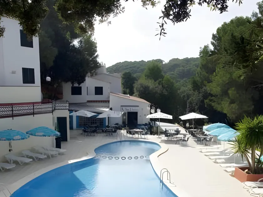 Apartamentos Alta Galdana - Image 1