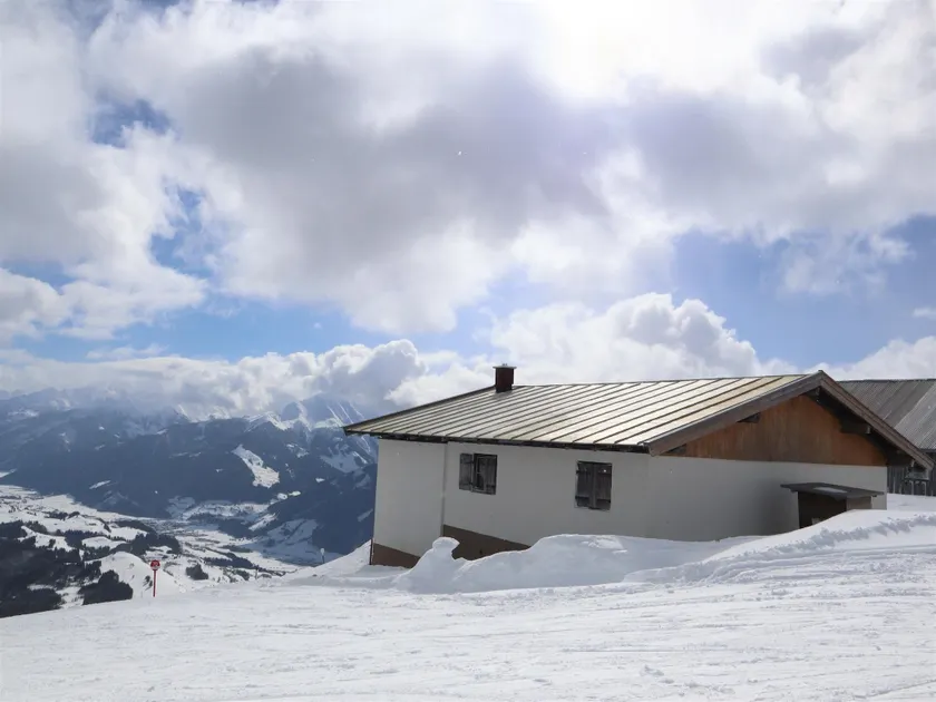 Cabin in Brixental by Ski Lift Access - Image 1