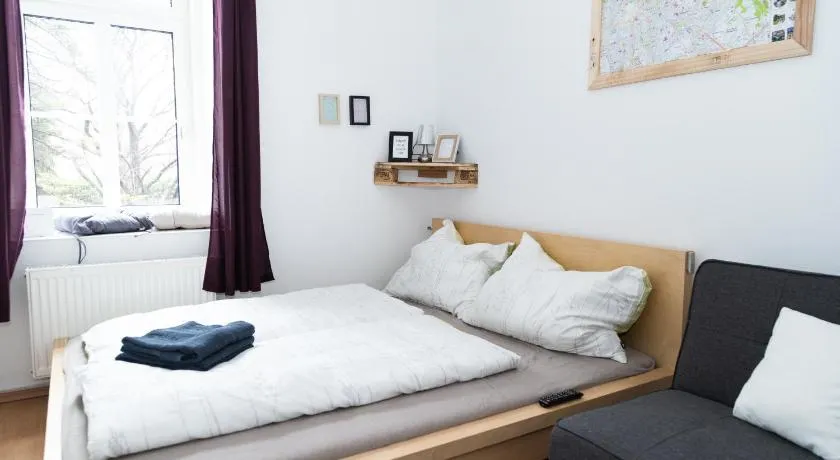 Cozy & quiet Apartment close to Hauptbahnhof Graz - Image 1