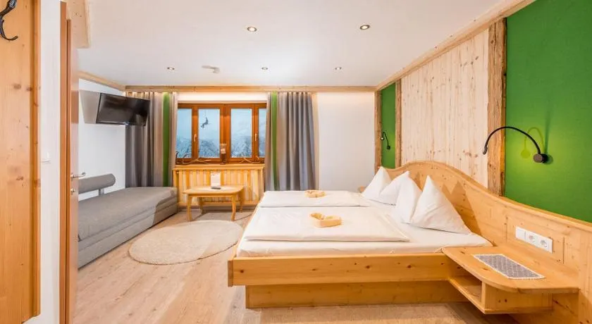 Das kleine Bio Hotel Tiefenbach - Image 1