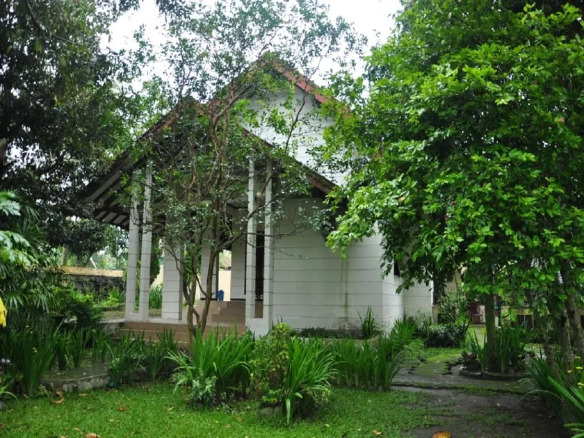 Sewu Padi Hotel - Image 1