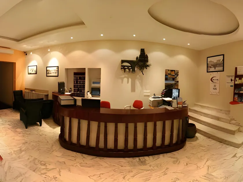 Hôtel du Vigan - Image 1