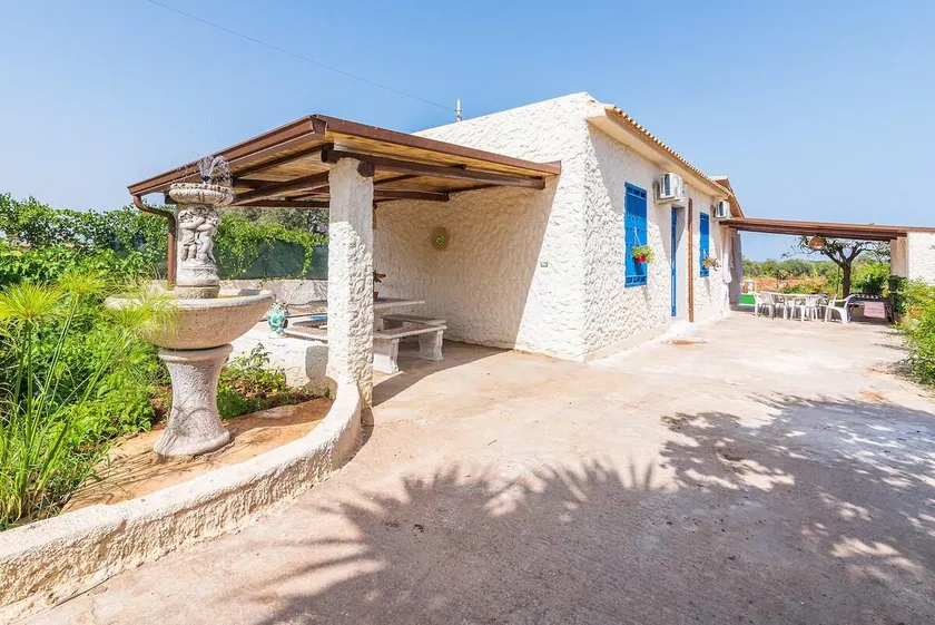 Villa Dünya Noto Marina - Image 1