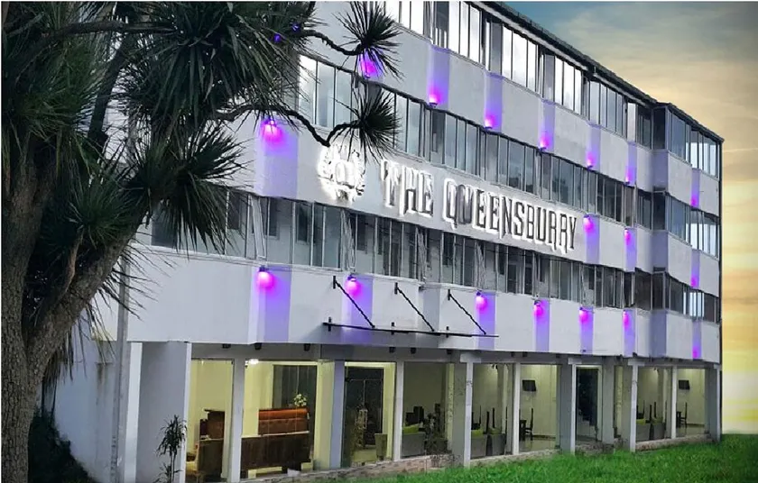 The Queensburry City Hotel - Image 1