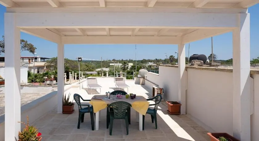Casa Gino a 70 mt dalla Spiaggia di Punta Prosciutto - Image 1