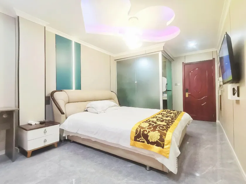 Suzhou Jiale Hotel - Image 1