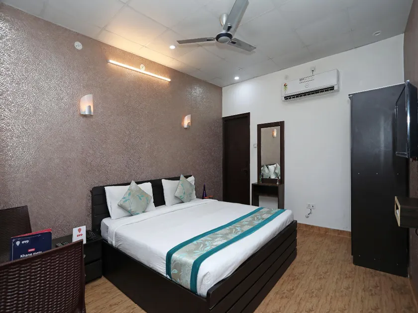 Hotel Shivansh - Image 1