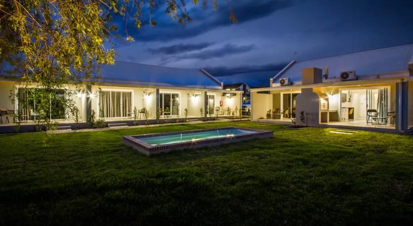 El Dorado Hotel and Self Catering - Image 1