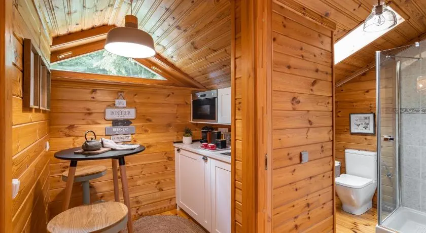 Chic Wooden House Camprodon Pyrenees Views - Image 1