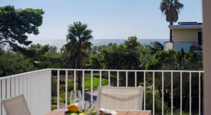 PJ Properties Riviera Escape Suite Sounio - Image 1
