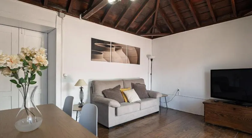 La Casa de Doña Nieves - Image 1