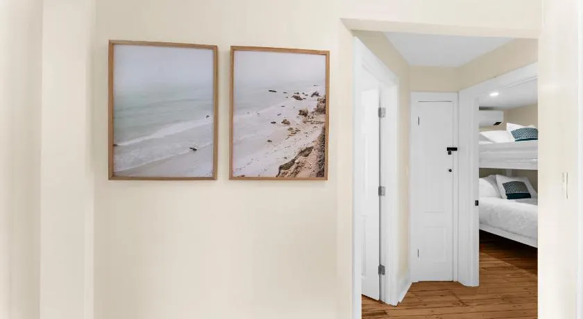 The Seafarers Stay A Nautically Themed 3BR Flat in Stonington Borough - Image 1
