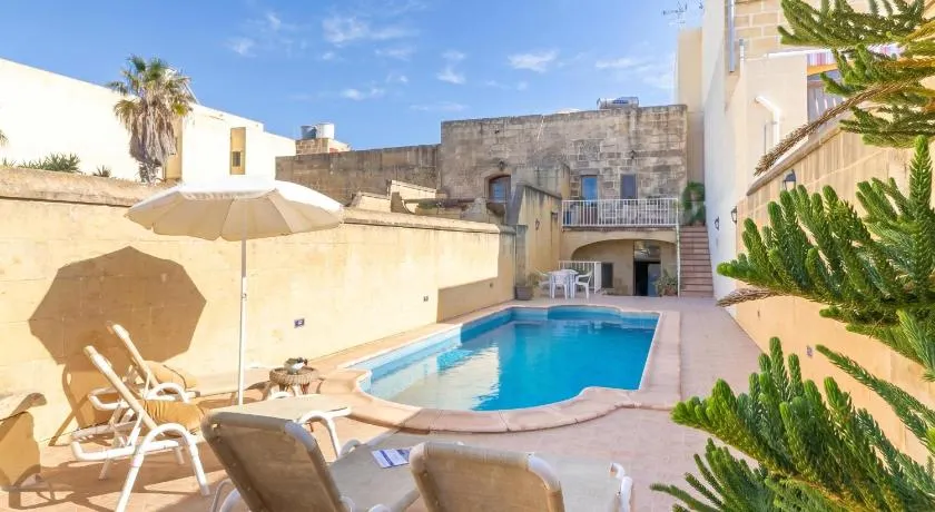 Ta'Leli Pool Farmhouse in Gozo - Happy Rentals - Image 1