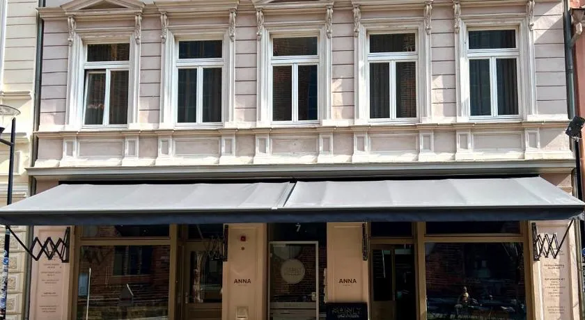 Hotel Anna - Image 1