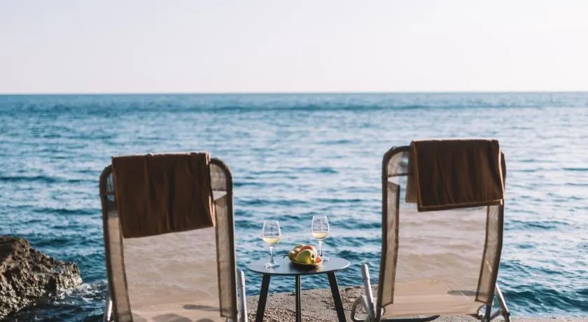 La Mer Beach Residence - Image 1