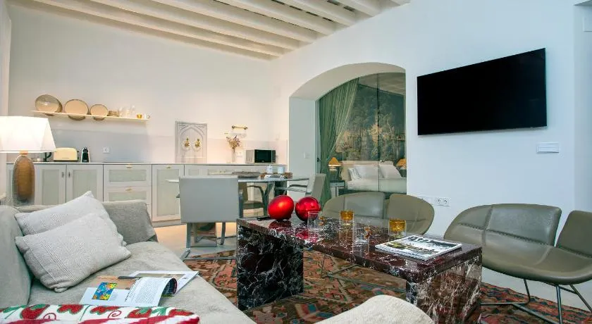 Genteel Home Calderon de la Barca Cadiz - Image 1