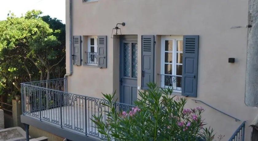 Appartement en duplex vue sur mer - Image 1