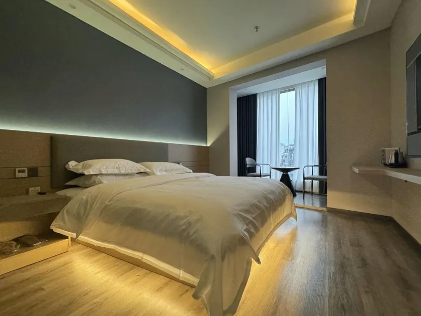 MingCheng Hotel - Image 1