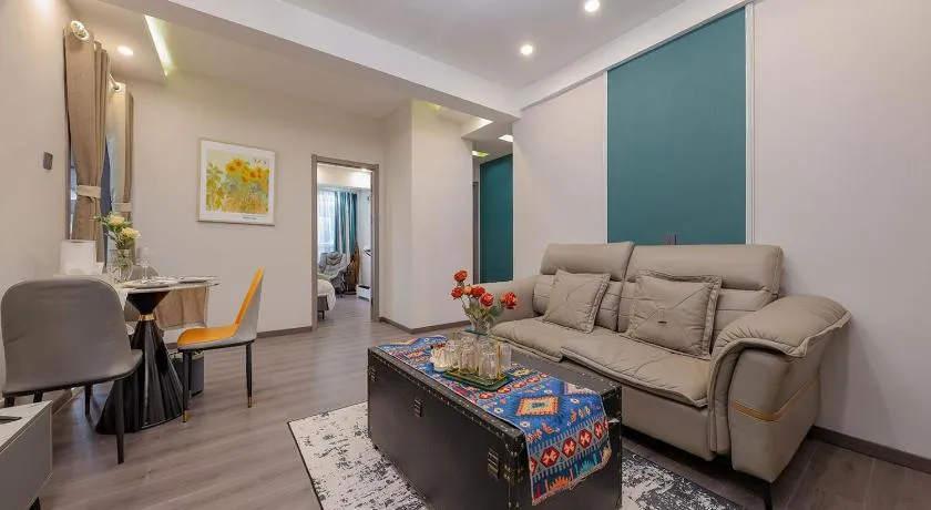 Annie Apartment - only 120 metres from Metro Line 2 Exit B of Chuanxingulou - Image 1
