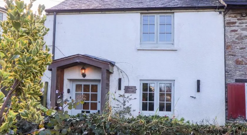 Park Cottage - Image 1