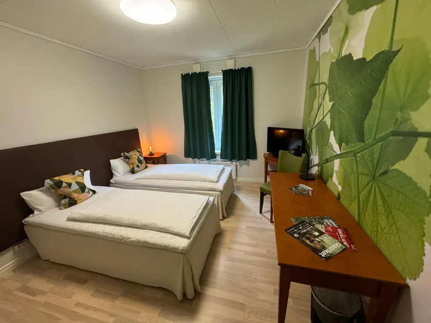 Doppelzimmer mit Bad und Küche - Image 1