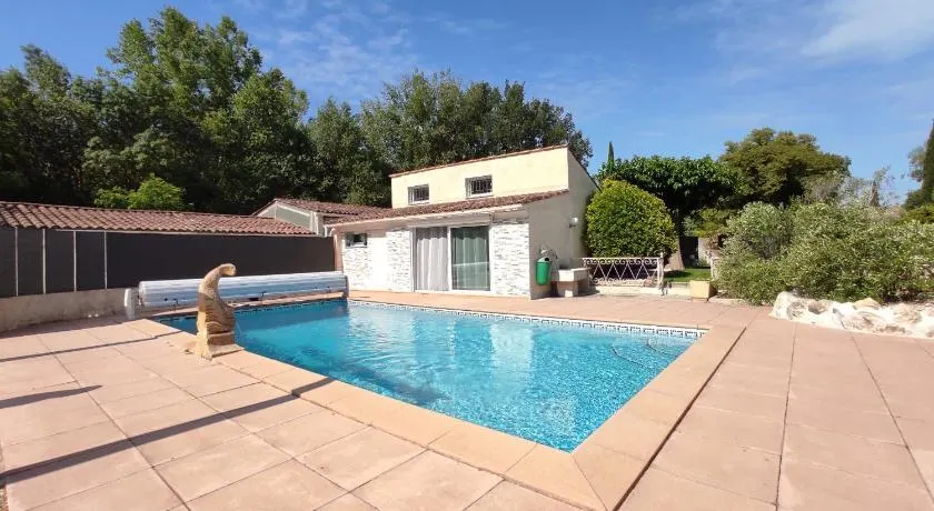 La maison de Marie Hélène 2 piscine partagée - Image 1