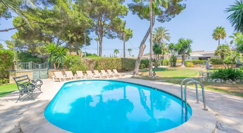 Villa Santander - Image 1
