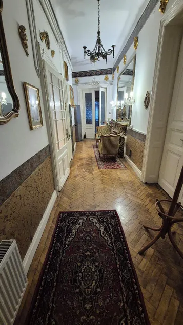 Imre Guest House - Image 1