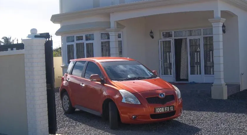 Kaz Resident - Image 1