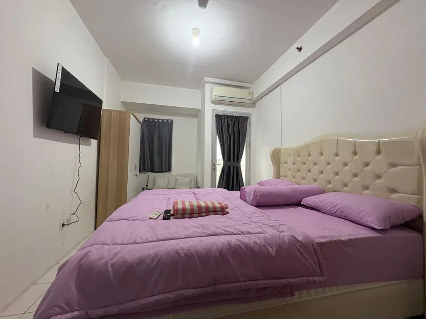 Bram Rooms Green Lake View Ciputat - Image 1